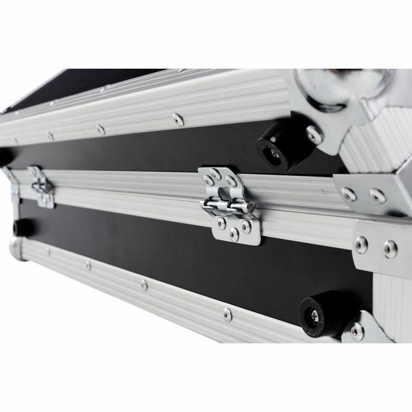 Flyht Pro Case Behringer Poly D
