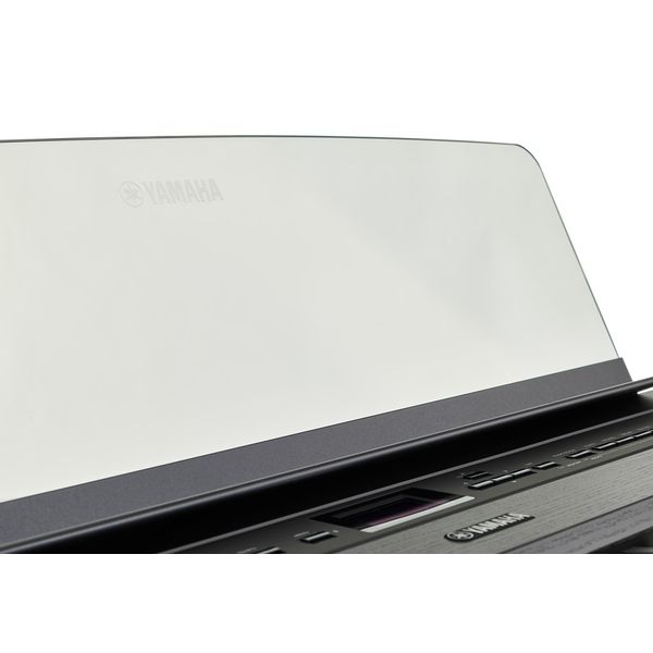 Yamaha P-525 B